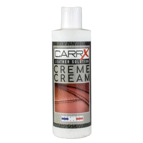 La crème pour cuir de voiture CarrX est parfaite pour l'entretien de vos surfaces en cuir !